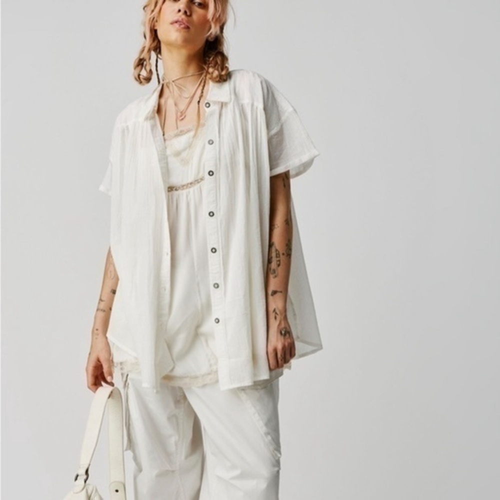 We The Free Float Away Shirt Optic White Blouse Front Button Closure Size L
